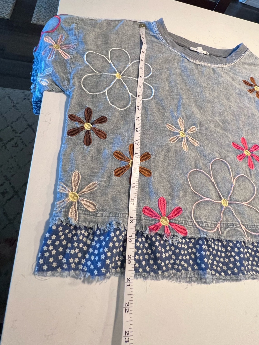 Oli and Hali slate blue floral embroidered top size S - Picture 8 of 12